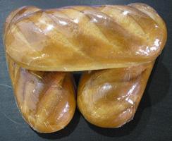 Упаковка хлеба в термоусадочную плёнку
